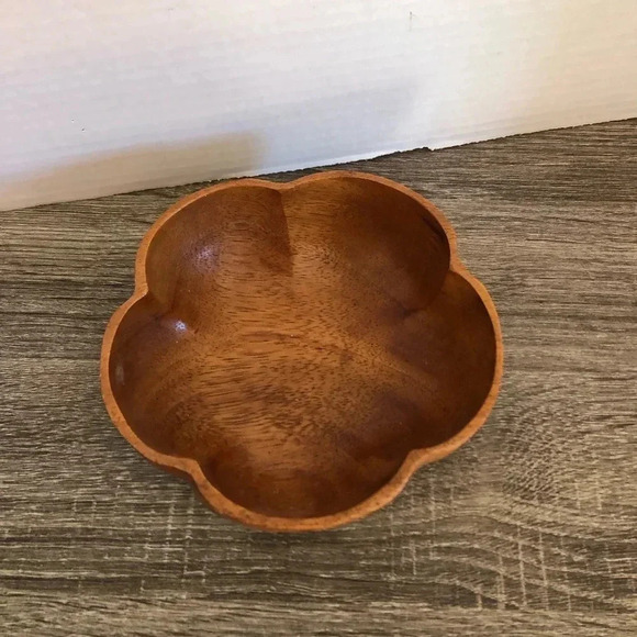 Hand Carved Flower Wooden Bowl - Picture 1 of 8